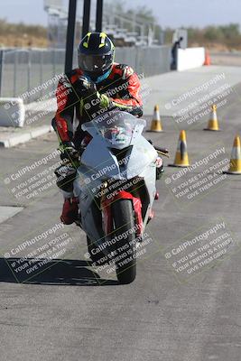 media/Sep-14-2025-2WTD (Sun) [[49ad454cd4]]/1-Around the Pits/